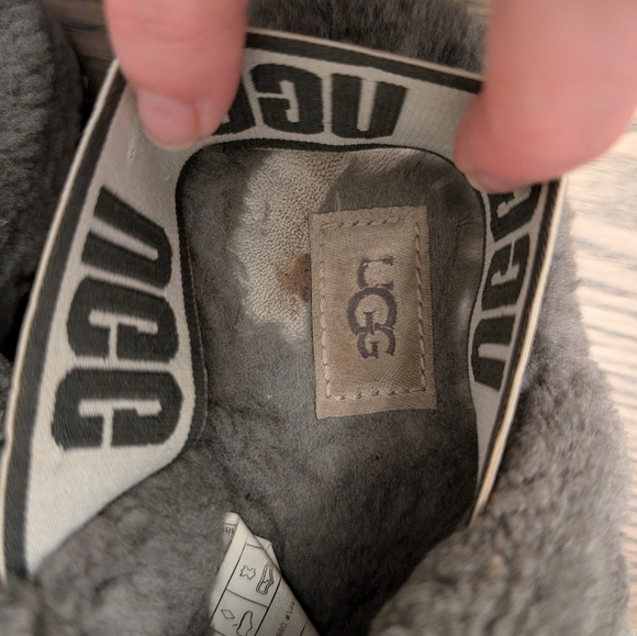 UGG Gray Fluffy Yeah Slide Slippers 6 - Picture 4 of 7